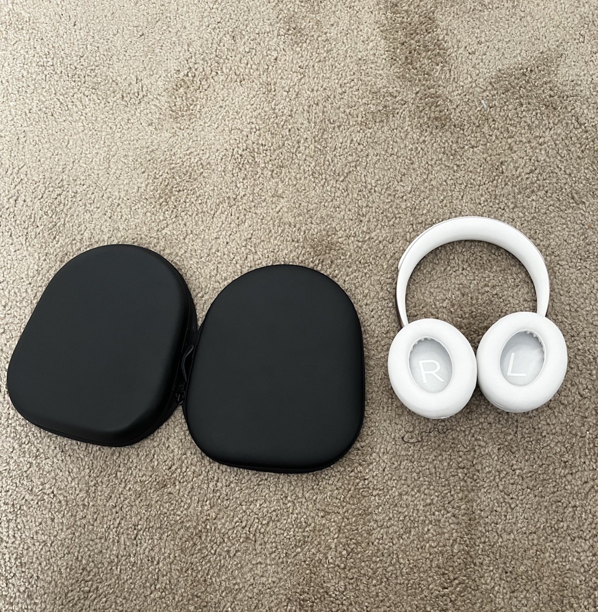 Bose White/Gold On-Ear Headband Headphones w/ Hard Case & USB Cable