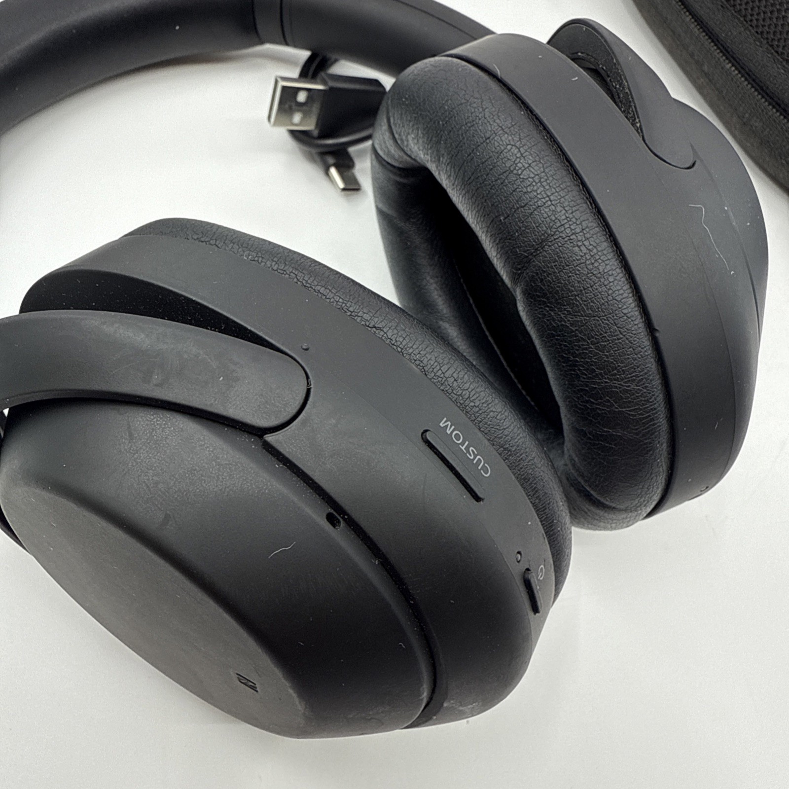 Sony WH-1000XM4 Wireless Noise-Cancelling Over-Ear Headphone Black *Excellent*