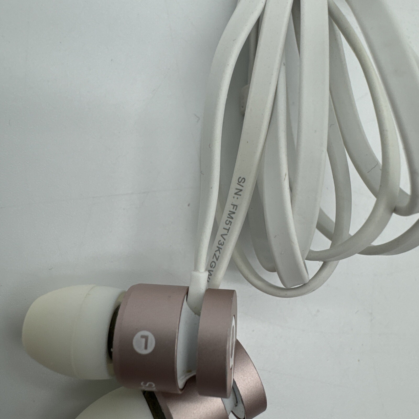 PARTS REPAIR Rose Gold UrBeats 2nd Gen In-Ear Headphones Dr Dre WITH AUDIO ISSUE