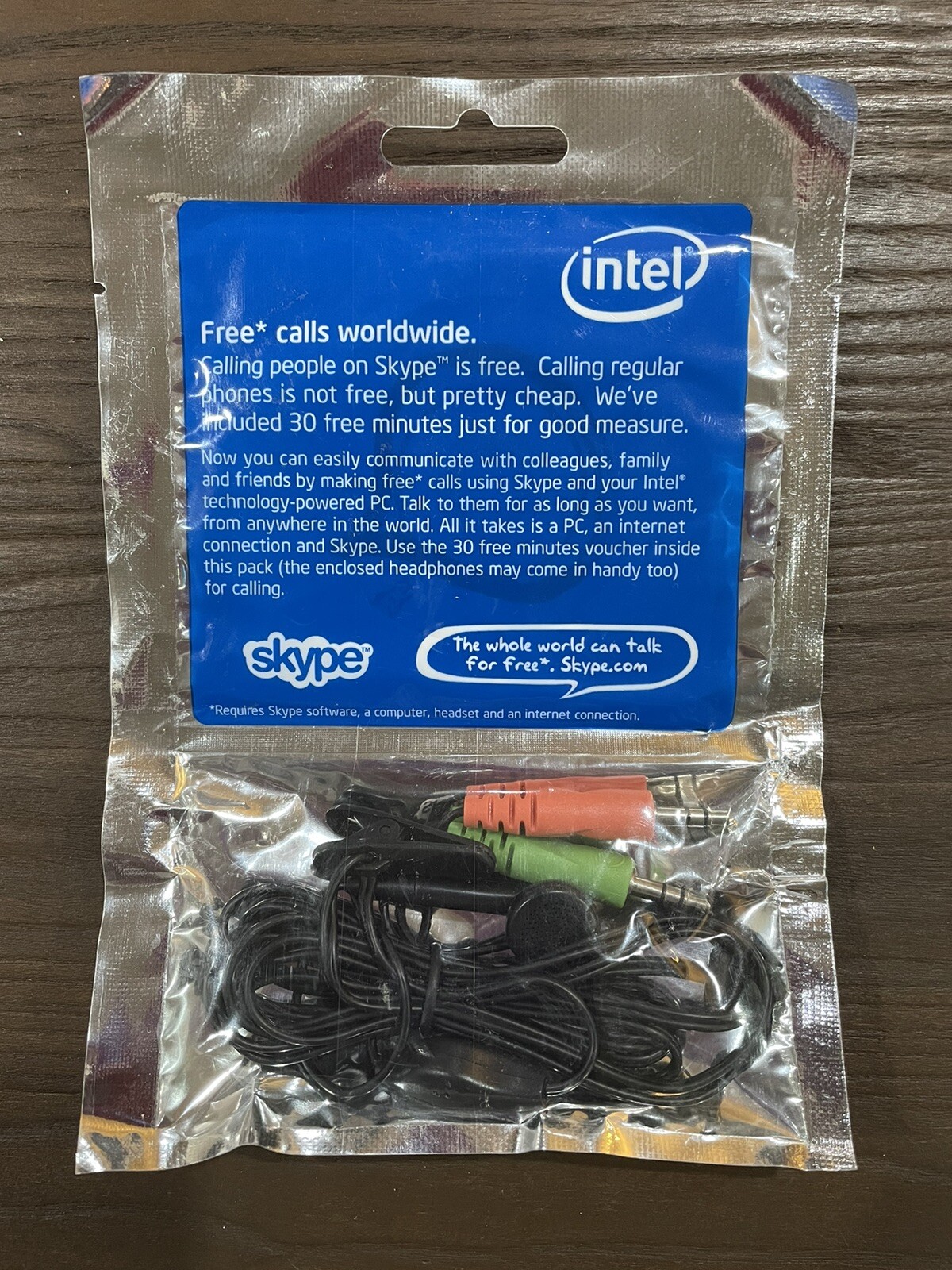 intel Skype Kit PC CD Software Ear Headset Cords Plug Original Vintage Promo