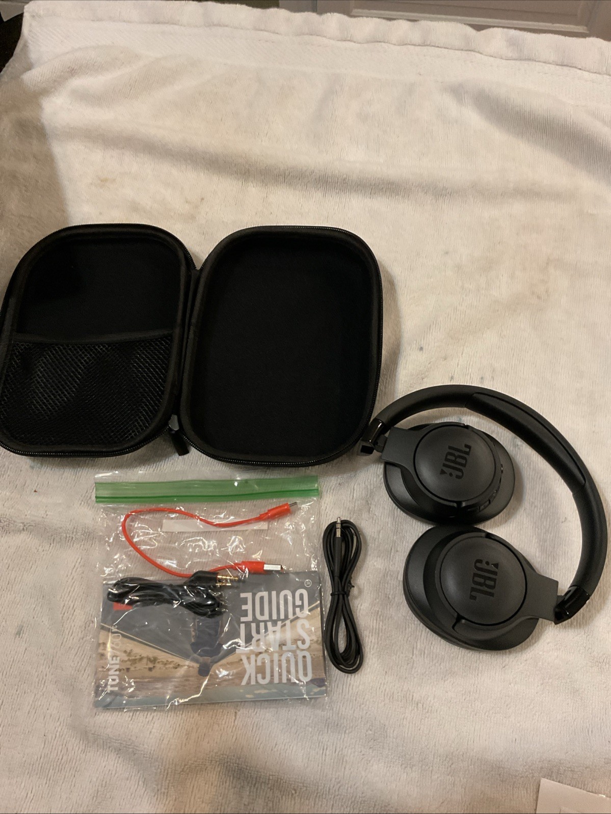 JBL Tune760NC Active Noise Cancelling Bluetooth Headphones-great Condition BLACK