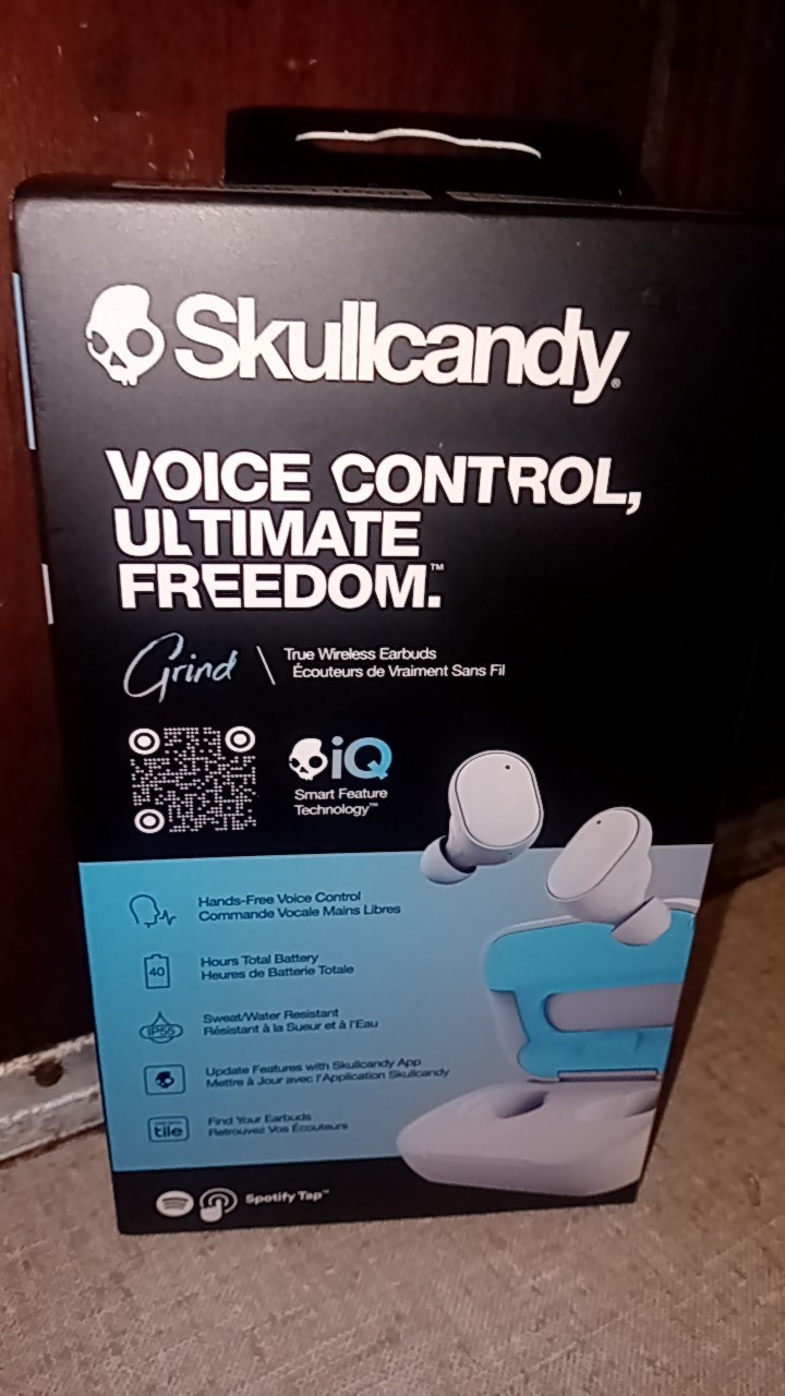 SKullcandy Voice Control Ultimate Freedom Grind NIB