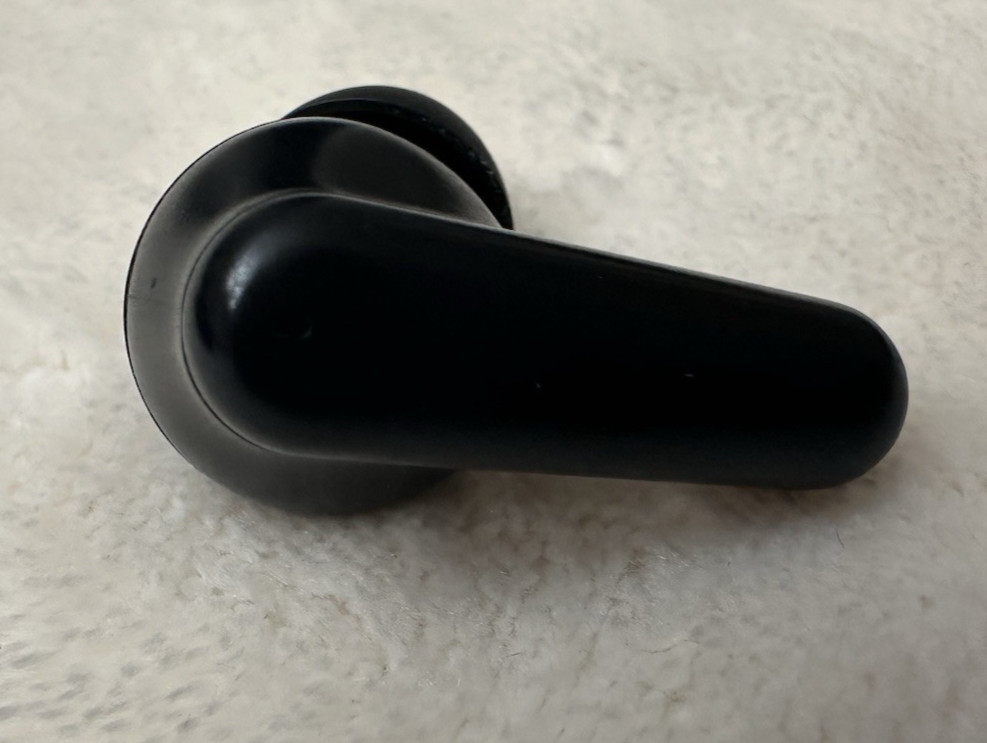 iHome XT-89 Bluetooth Earbuds – Right Earbud Only & Charging Case – Black