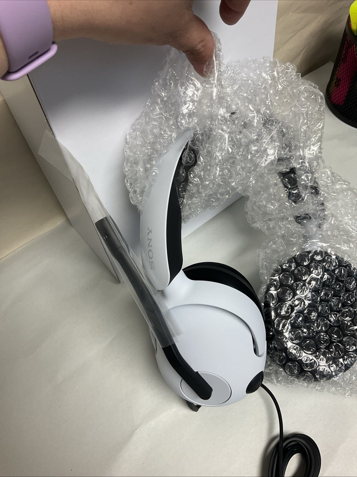 Sony INZONE H5 Wireless Gaming Headset (White) Brand new still in sealed box