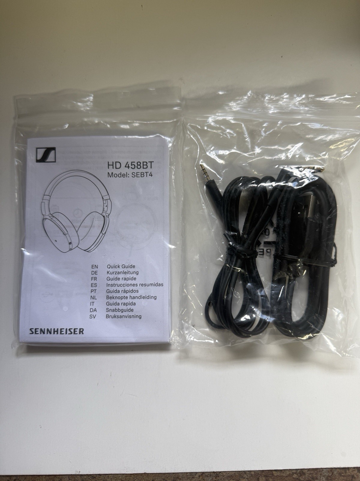 Sennheiser HD 458BT Wireless Headphones – Bluetooth 5.0 – ANC – Black/Red New