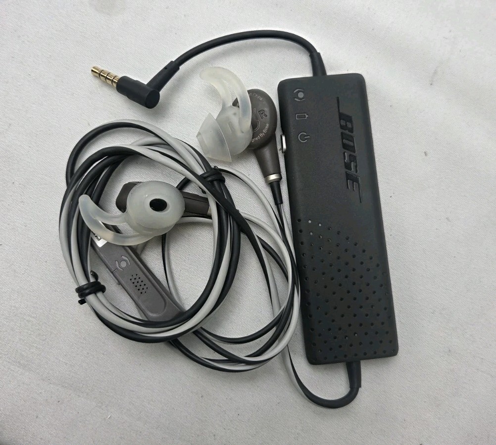 Bose QuietComfort QC20 Noise Cancelling Headphones Earphones w/Case