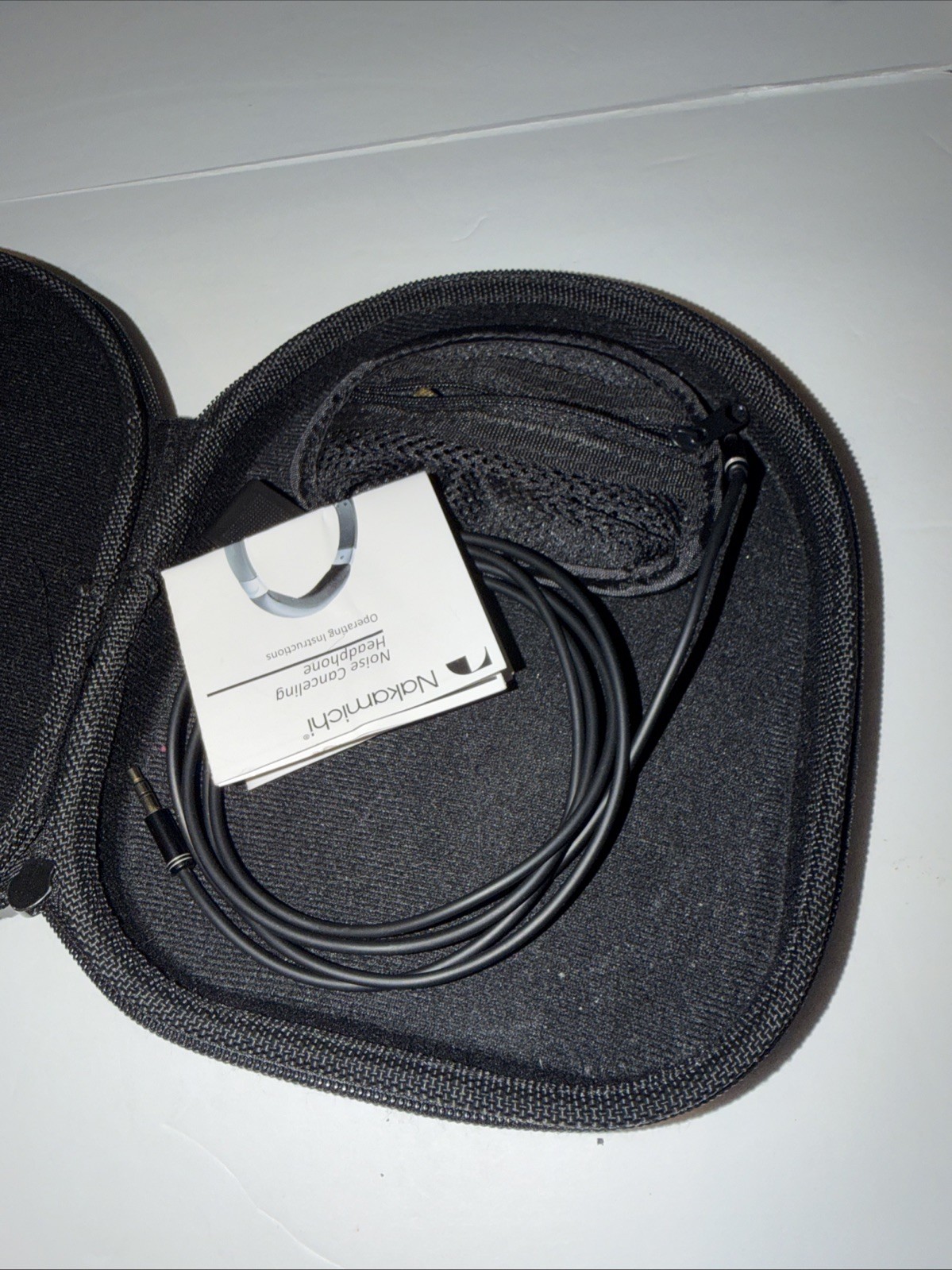Nakamichi NC40 Noise-Cancelling Headphones, Carrying Case Included