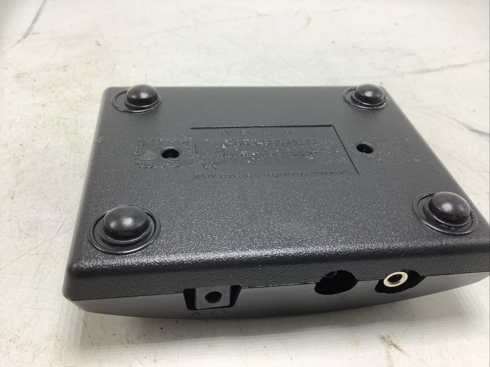 TV Ears Wireless Transmitter Headset Double Cradle Dock Charger
