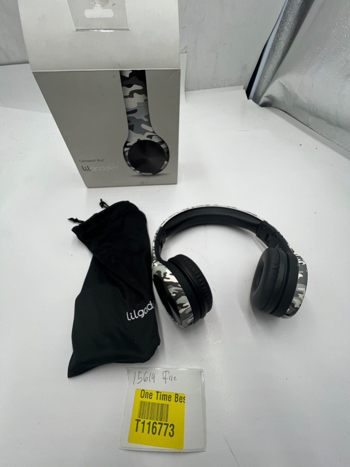 Connect+ Pro LGCR-O7 LilGadgets Over-Ear Kid Headphone Microphone Snow Camo