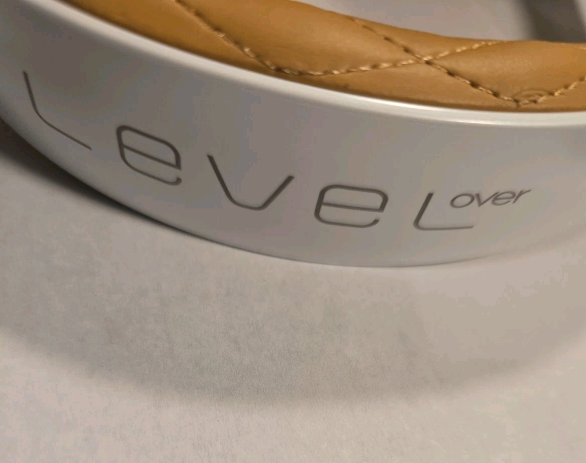 SAMSUNG Level Over EO-AG900BWESTA Premium Bluetooth Over Ear HeadphoneWhite OEM