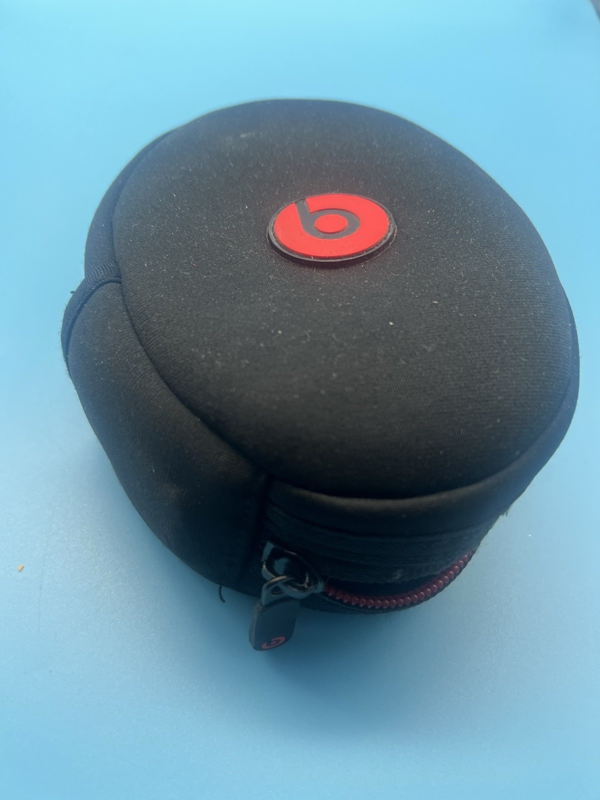 Beats Dr Dre Solo HD Metallic Magenta Headphones WIRED Case And Wire Included