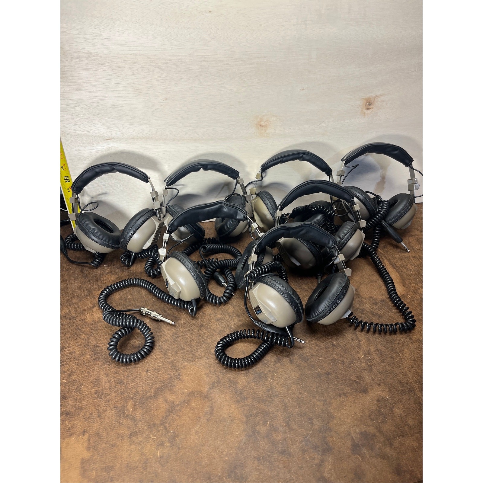 Realistic Nova Vintage Stereo Headphones Coiled Cord 1/4 Plug Gray Black
