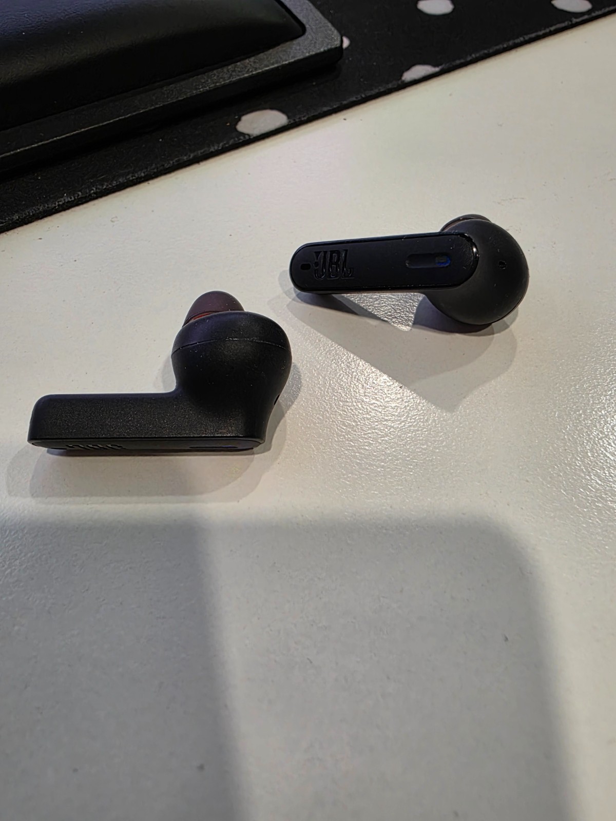 JBL Tune 230NC TWS, True wireless noise cancelling earbuds