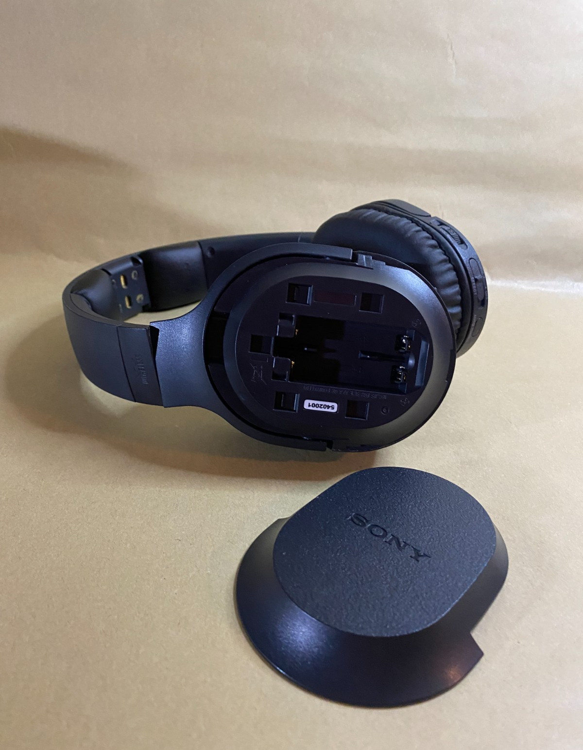 Sony RF400 Wireless Home Theater Headphones – ( NO Battery, No cables)