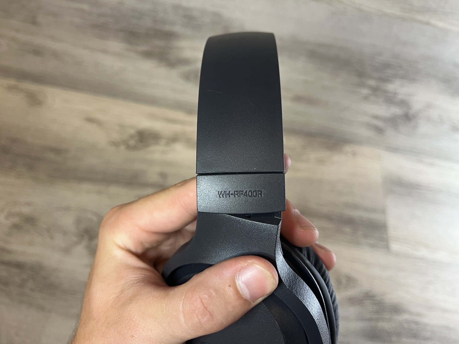 Sony WH-RF400R Wireless RF Wide-Range Over-Ear Home Theater Headphones Untested