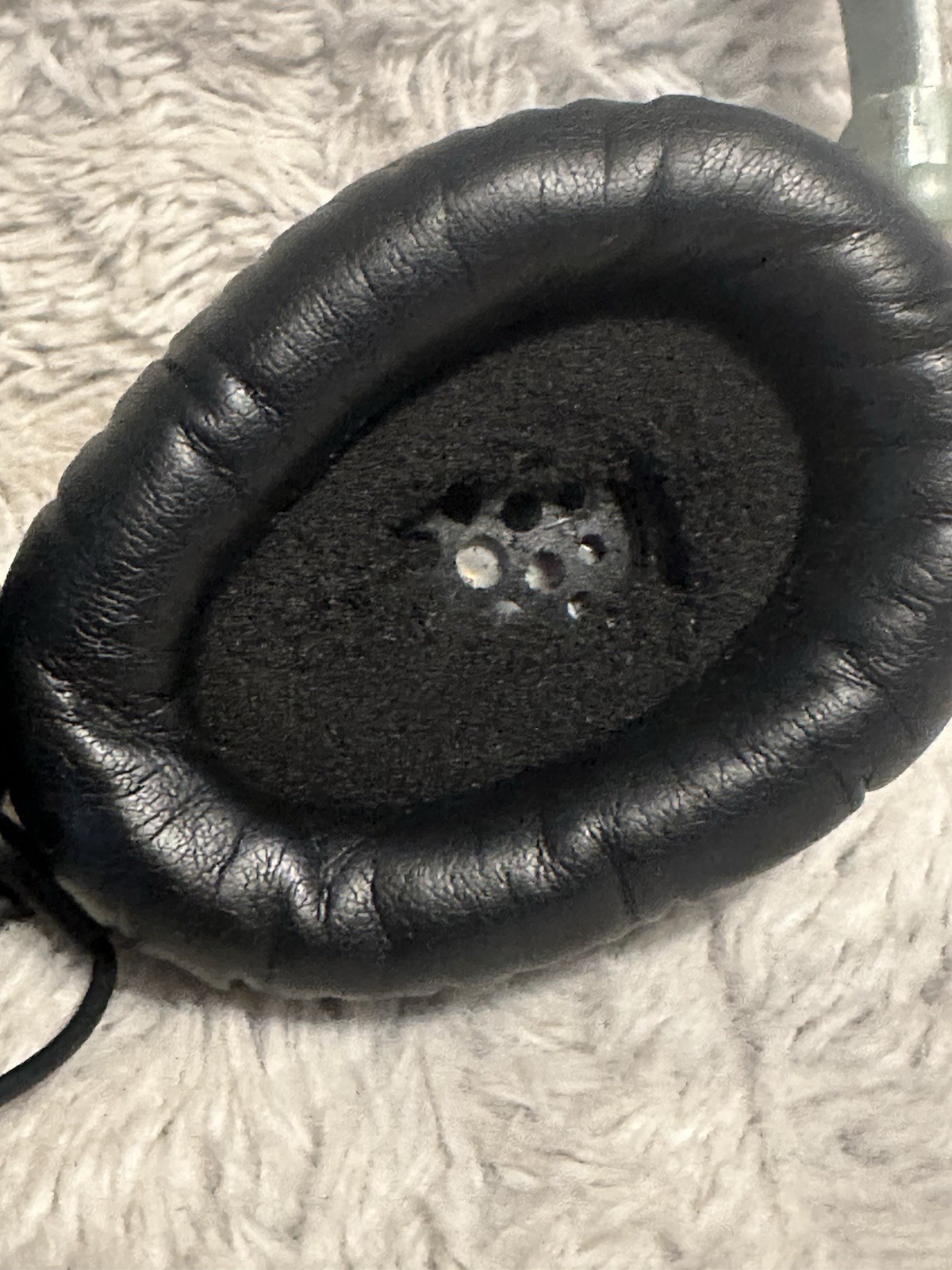 Green SKULLCANDY Over the Ear Headphones W/ Bass Amplified Subwoofer TESTED