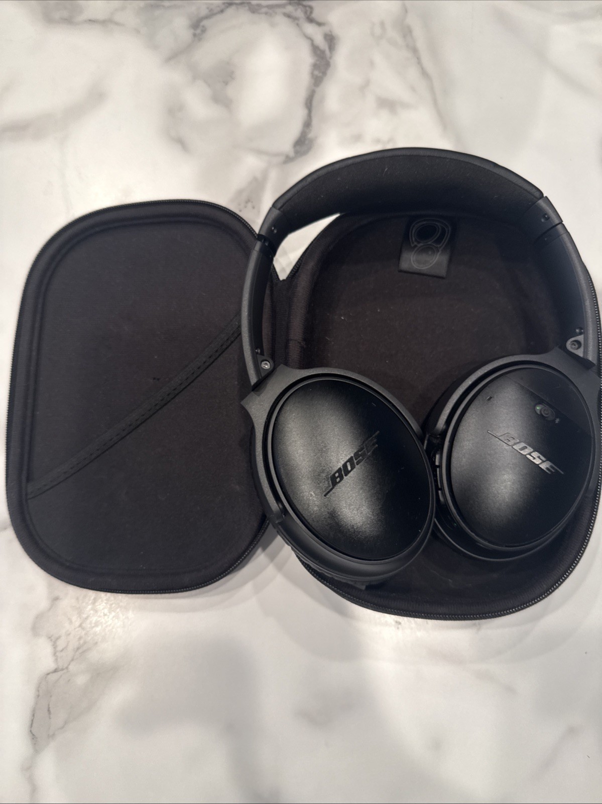 Bose QuietComfort 35 Over the Ear Wireless Headphones – Black