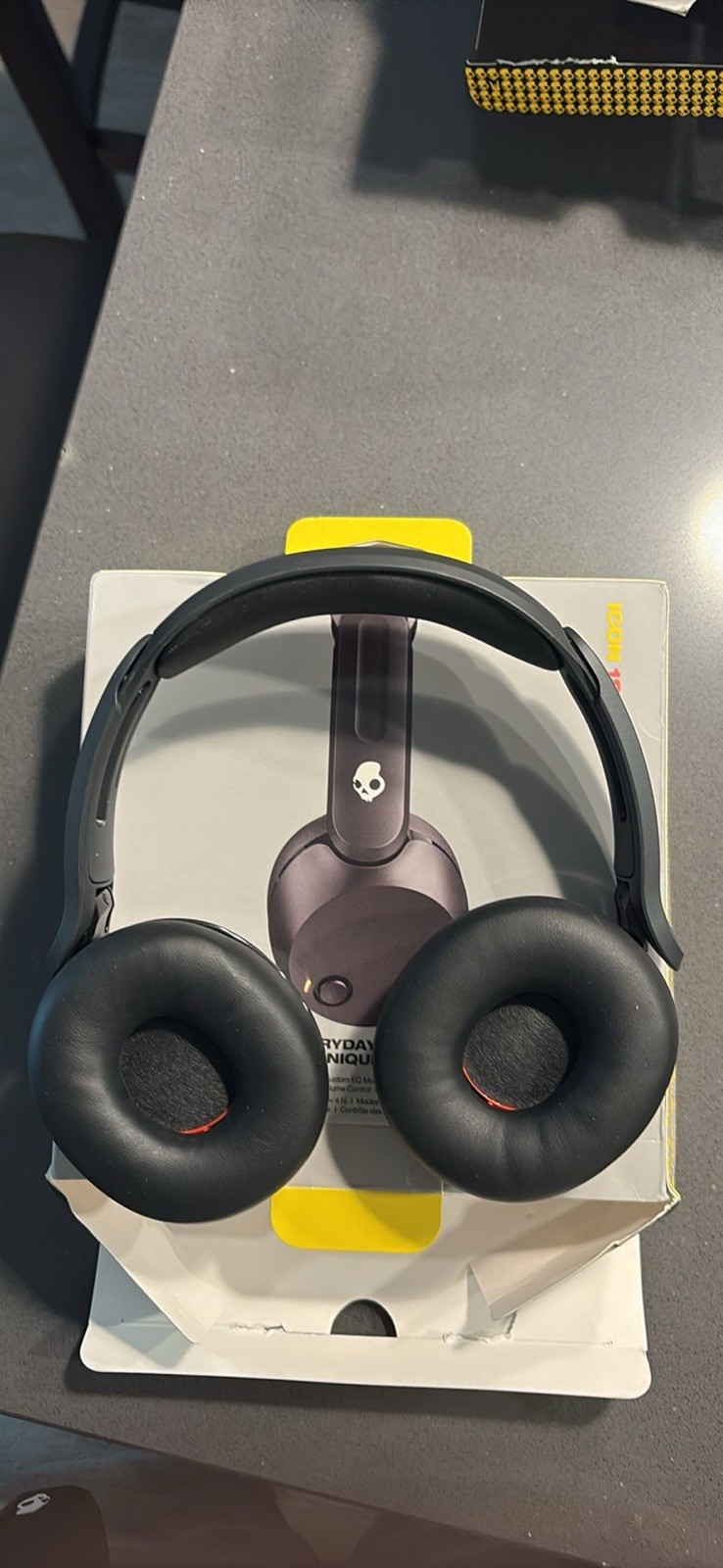 Skullcandy Ear-Pad Headphones Black Headband Double On the Ear Ear-Cup