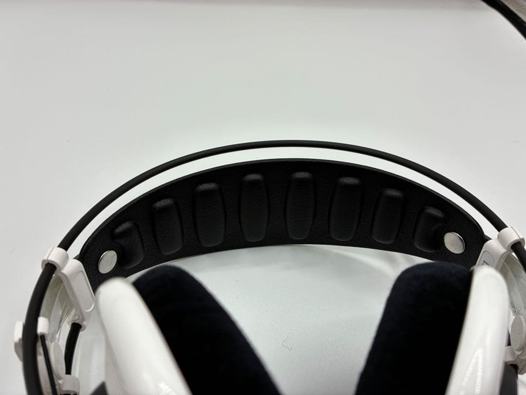 AKG Q701 Quincy Jones Signature Made in Austlia Class Open Back Headphones Green