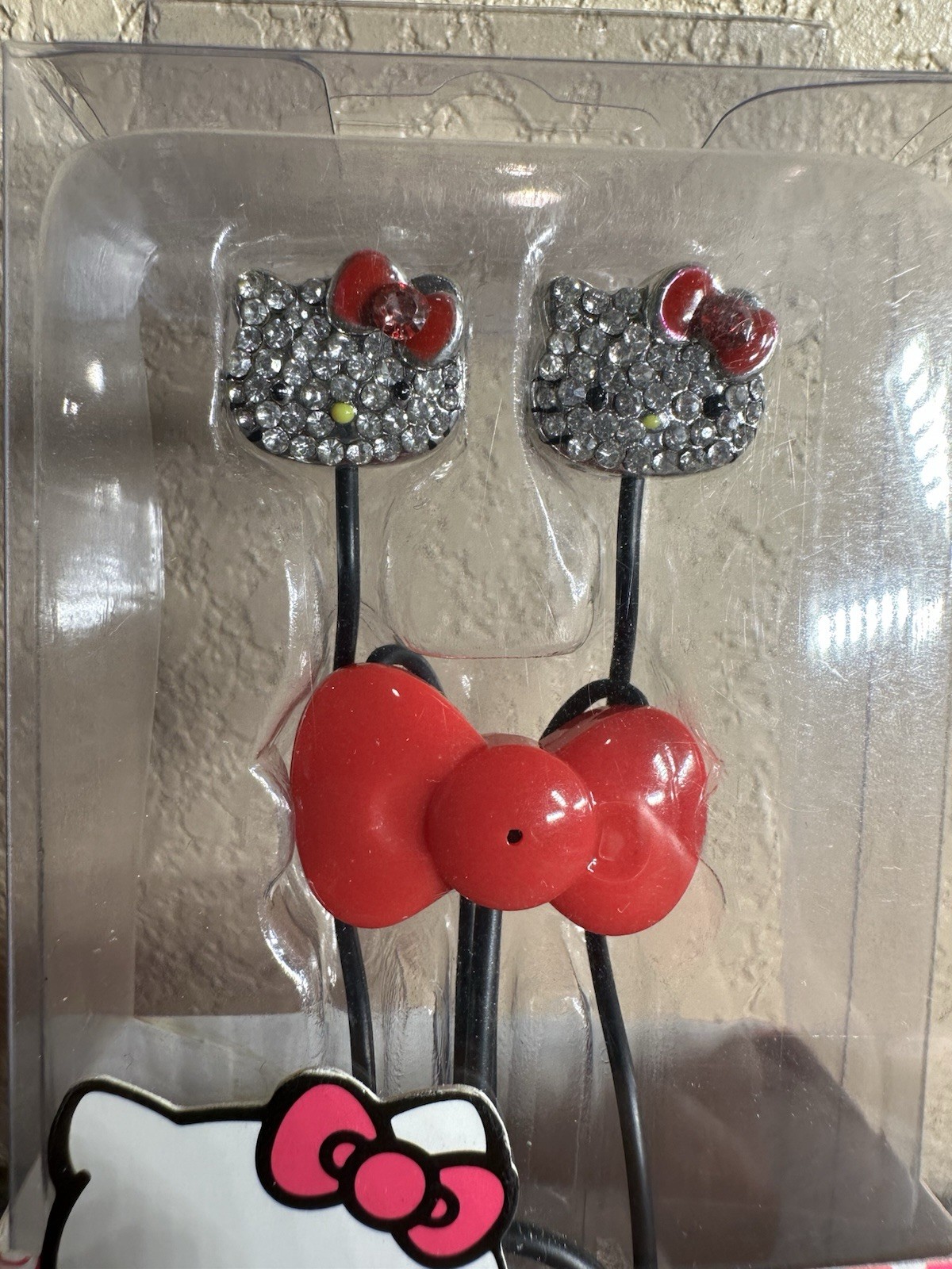 Hello Kitty By Sanrio Jeweled Earbuds NEW