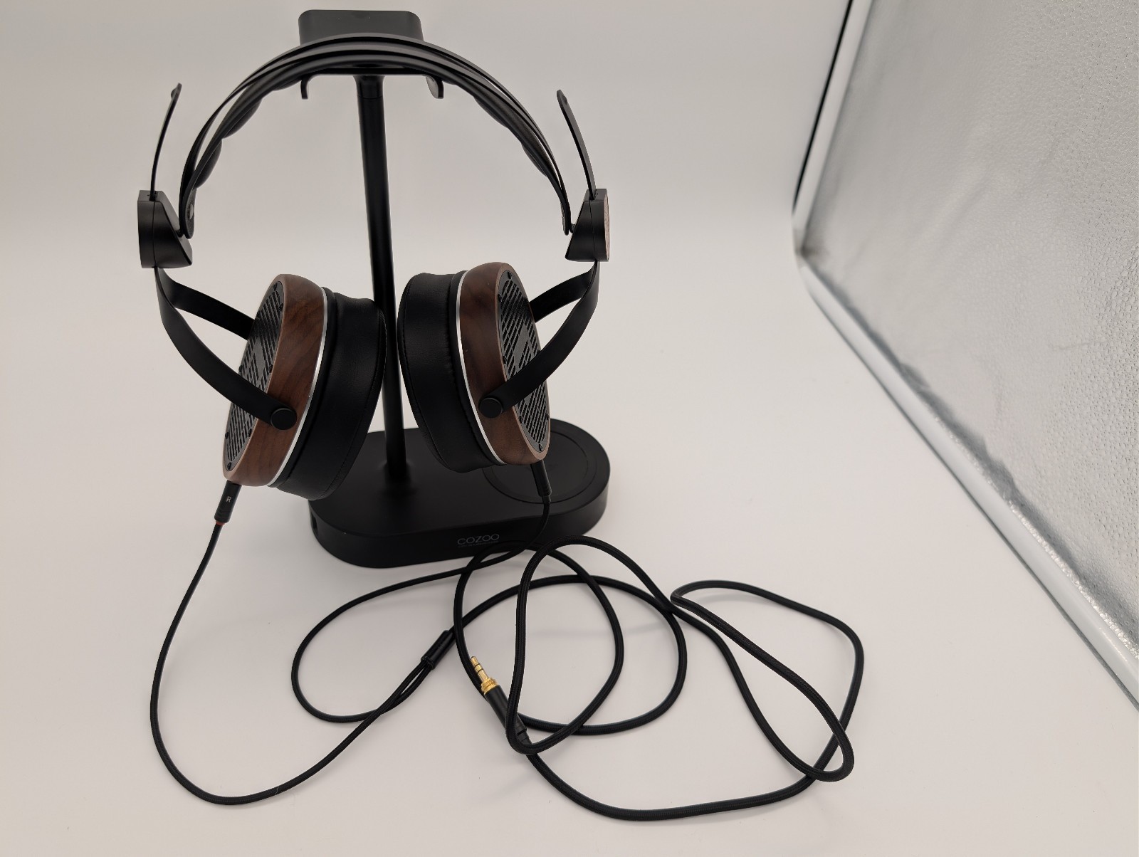 Andover PM-50 Planar Magnetic Headphones with Original Box and Extra Earpads