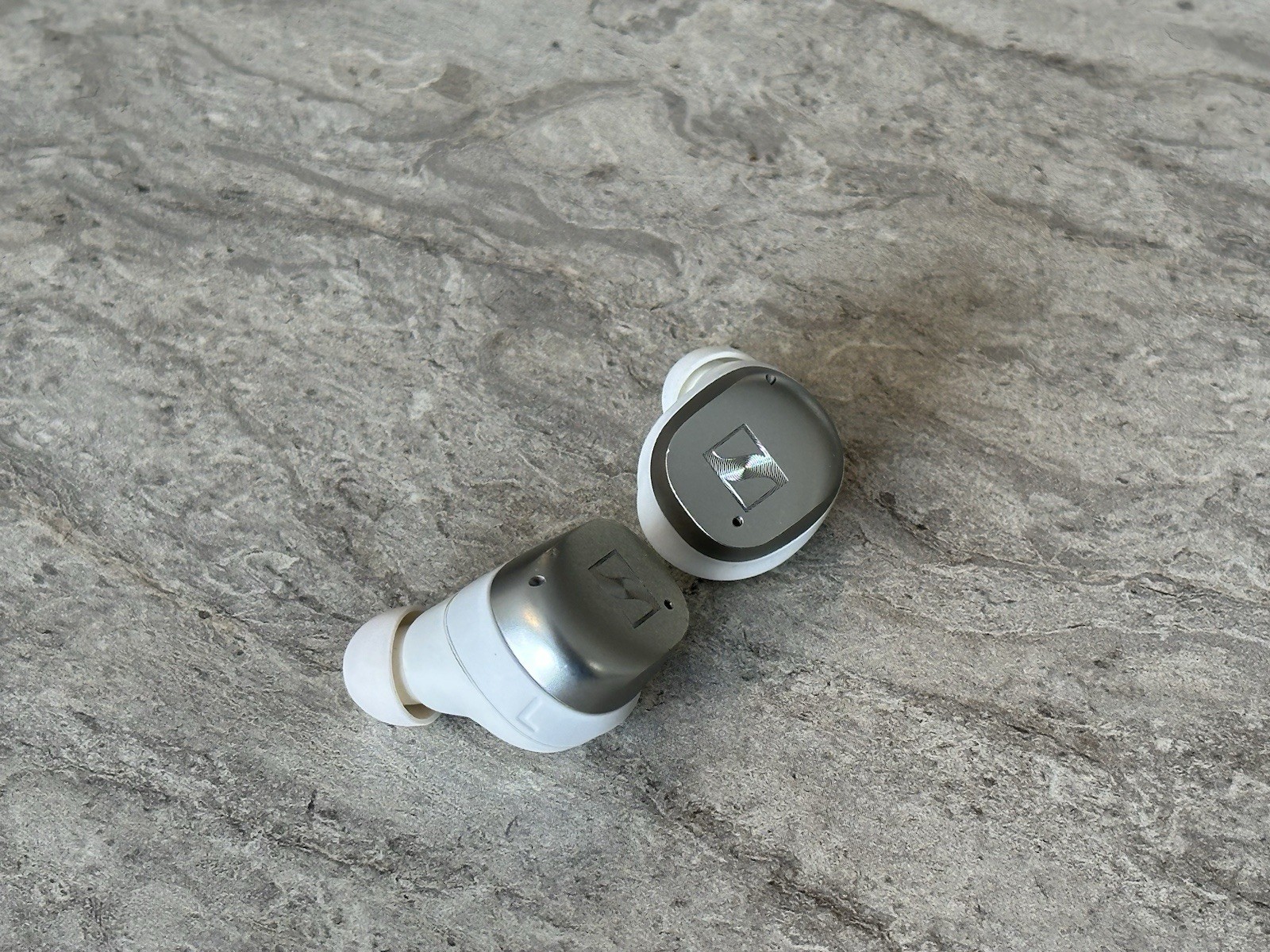 Sennheiser Momentum True Wireless 4 Earbud – Left Side White