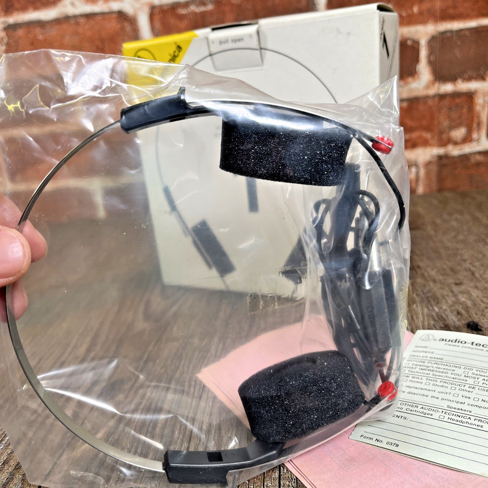 New Vintage Audio-Technica “Point 1” ATH-0.1 Ultralight Portable Headphones