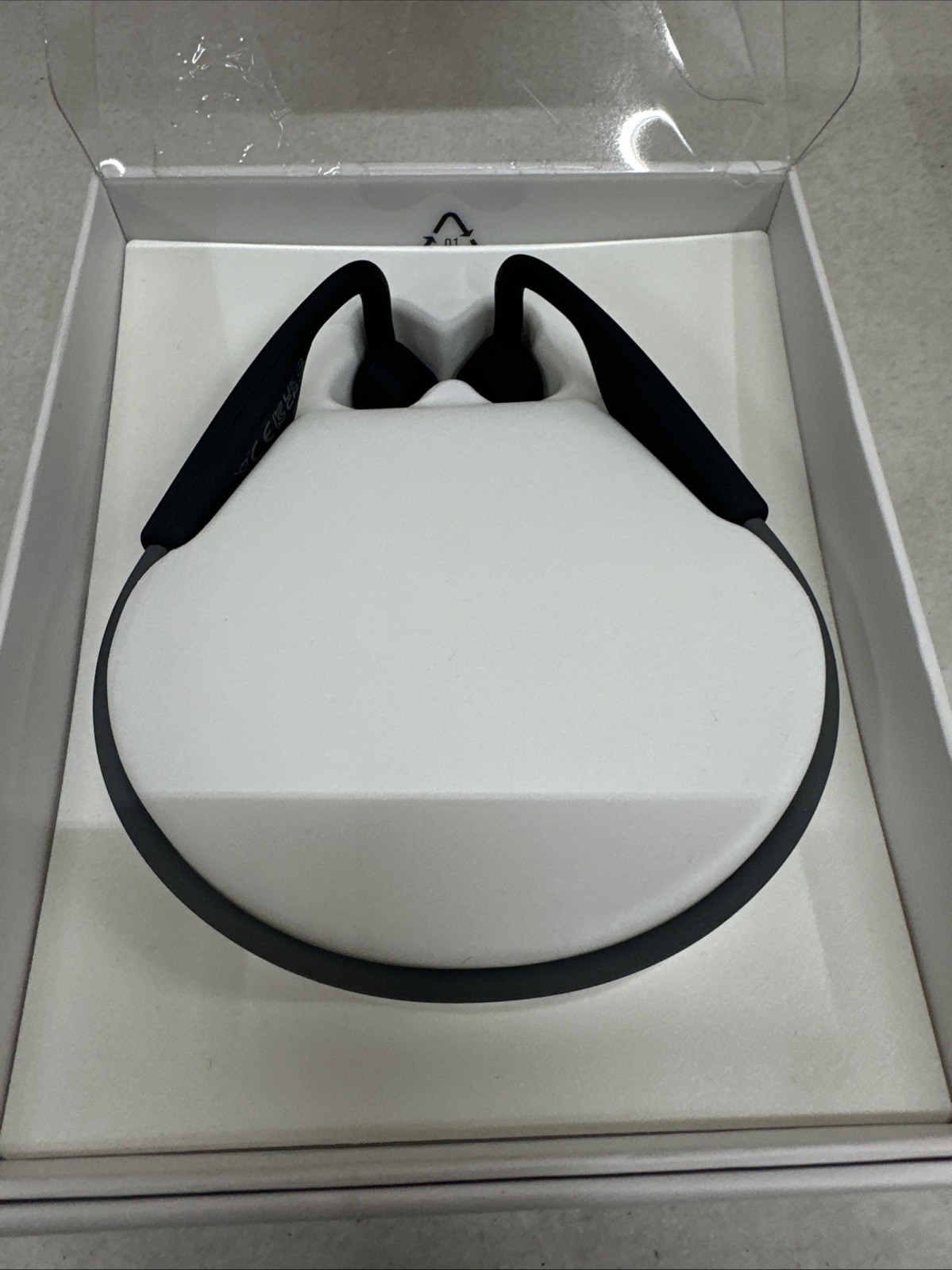 Shokz – OpenMove Bone Conduction Open Ear Lifestyle/Sport Headphones – Gray S661