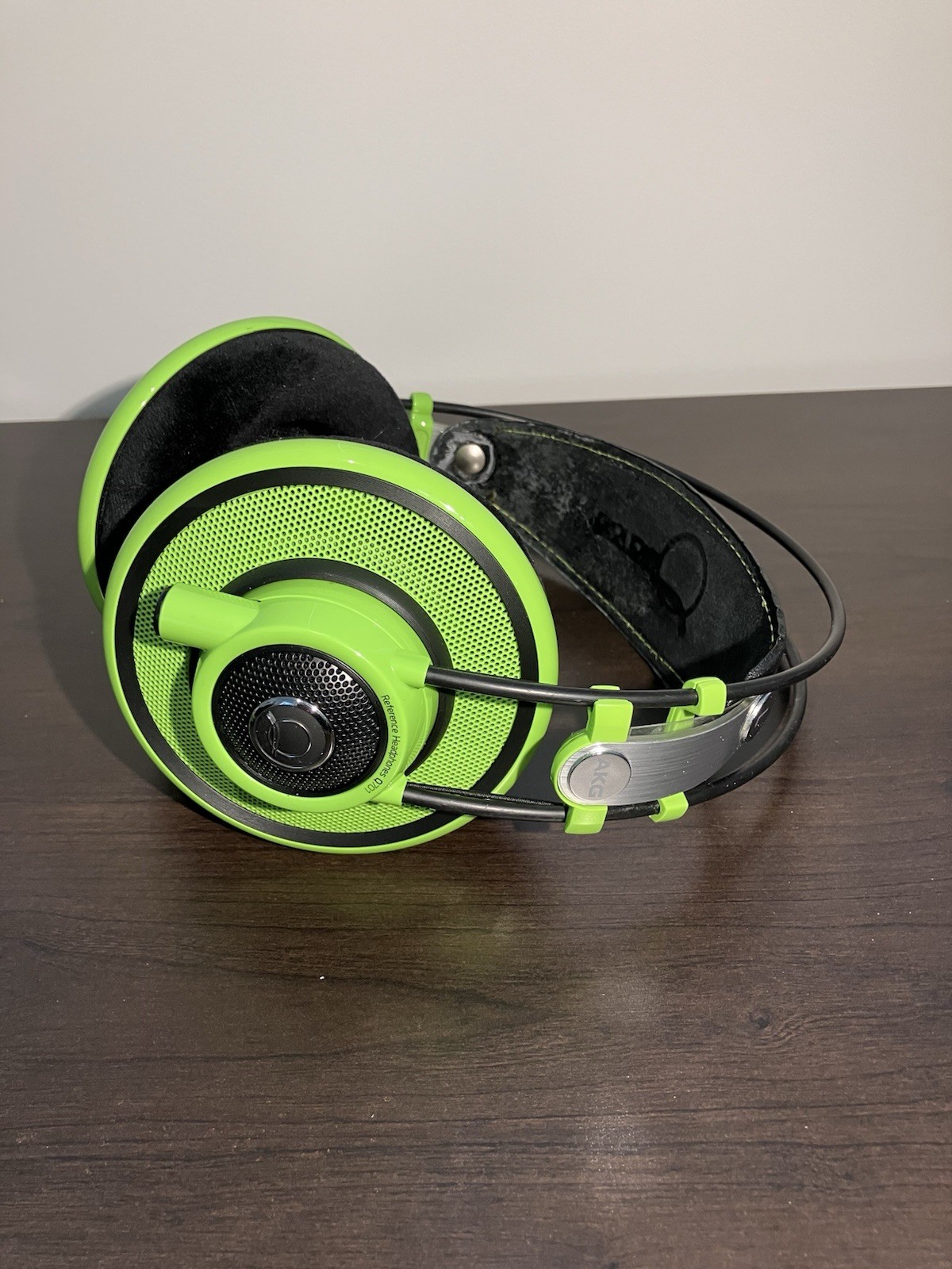 AKG Q701 Quincy Jones Open Type Reference Class Premium Headphones