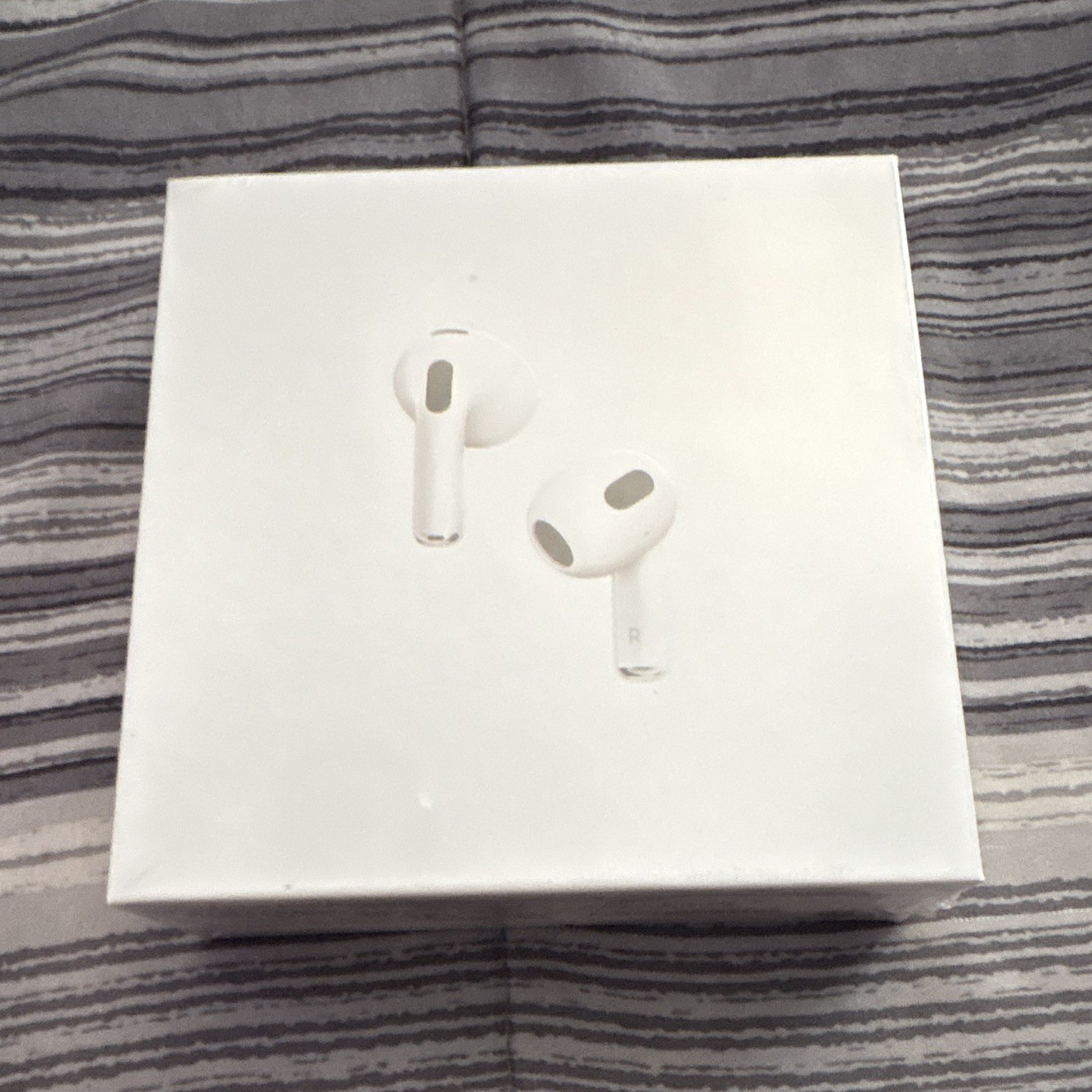 Apple AirPods (3rd Generation)