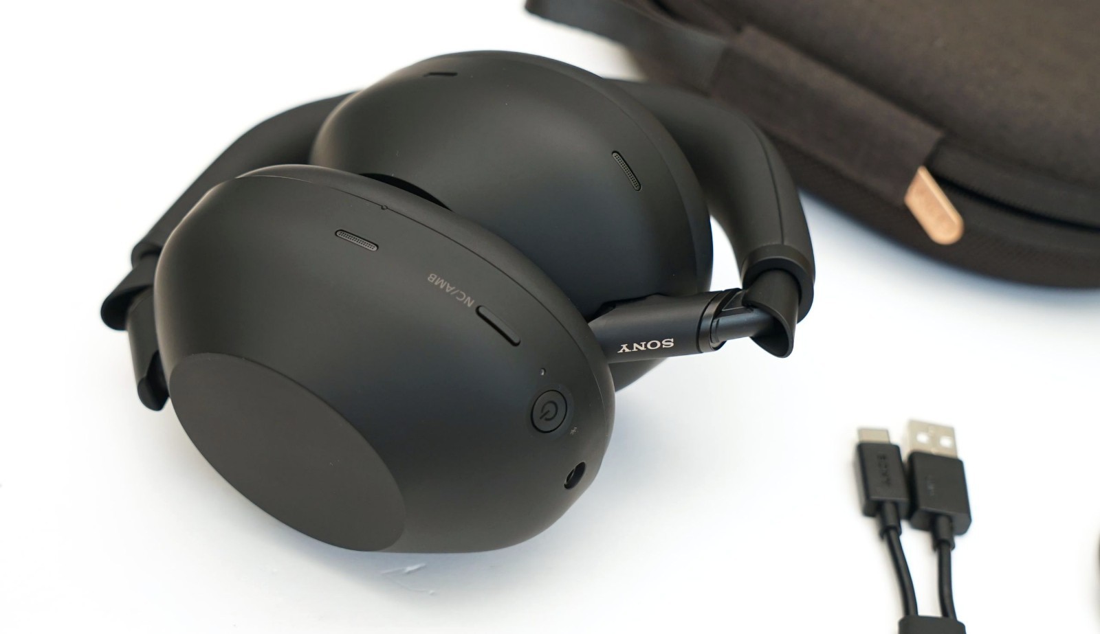 SONY WH-1000XM6/B Headphones Wireless Noise Canceling Bluetooth WH-1000XM6 Black