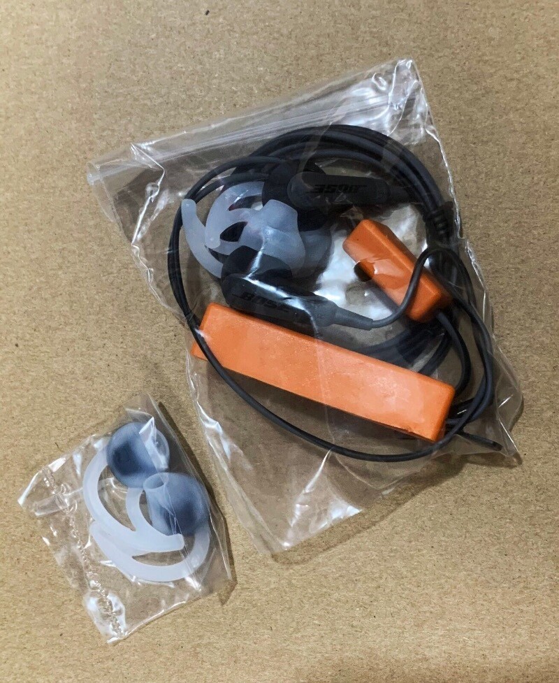 SoundSport in ear headphones for Apple ios BOSE SIE2I Black/Grey