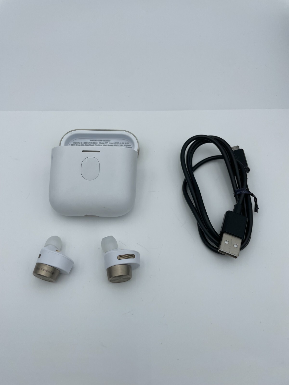 Bowers & Wilkins P17 In-ear True Wireless Headphone – White Gold – GENUINE