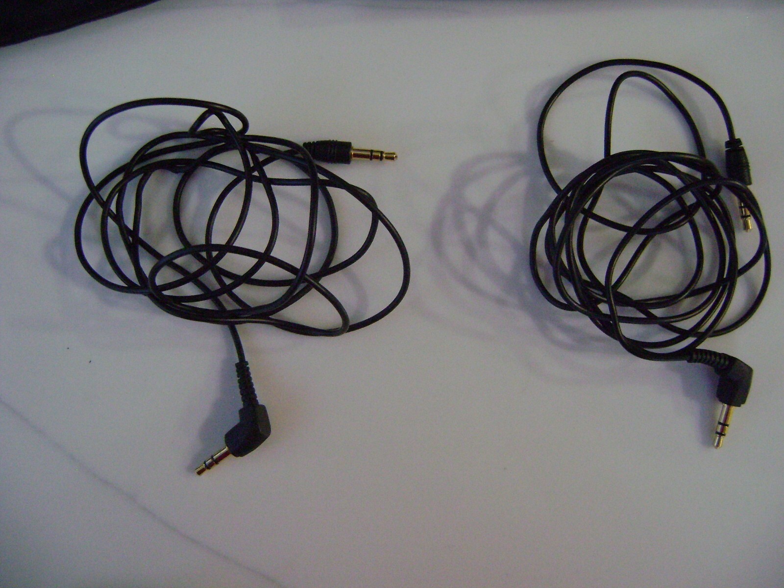 Creative HN-700 Active Noise-Canceling Folding Headphones Airplane Adapter Aux