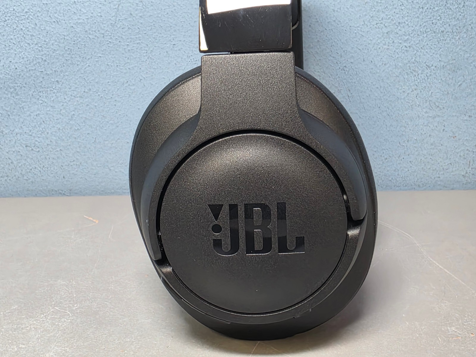 JBL Tune 720BT Wireless Bluetooth Headphones -Pure Bass Sound & Hands-Free Calls