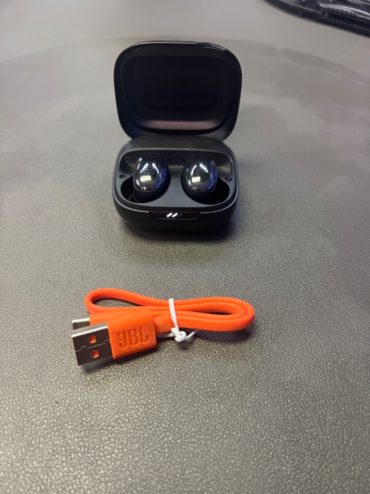 JBL Live LIVE FREE 2 TWS, True wireless Noise Cancelling earbuds-BLACK