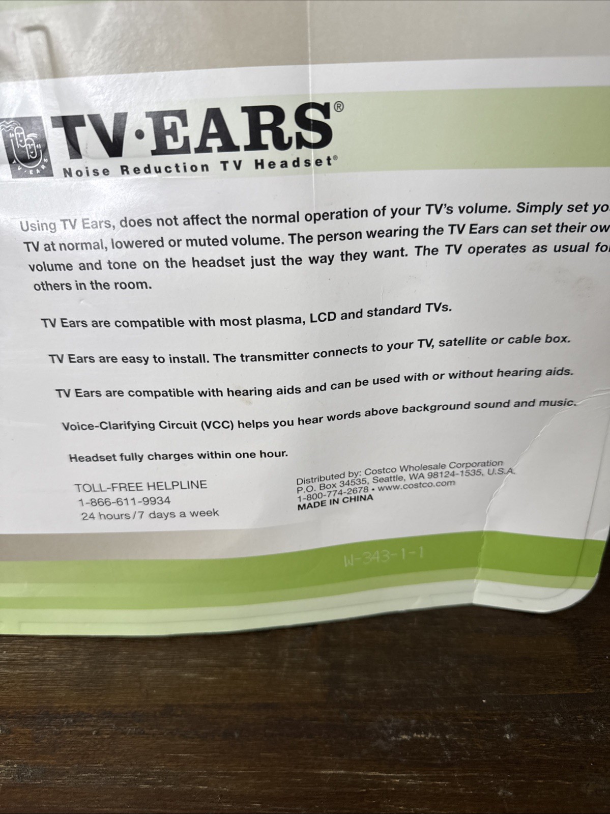 TV Ears Noise Reduction TV Headset Wireless Rechargeable Battery New Old Stock