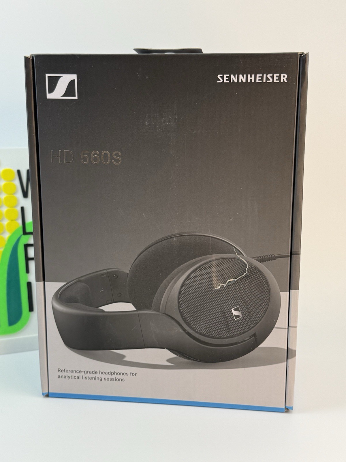 Sennheiser – HD 560S Wired Open Aire Over-the-Ear Audiophile Headphones – Black