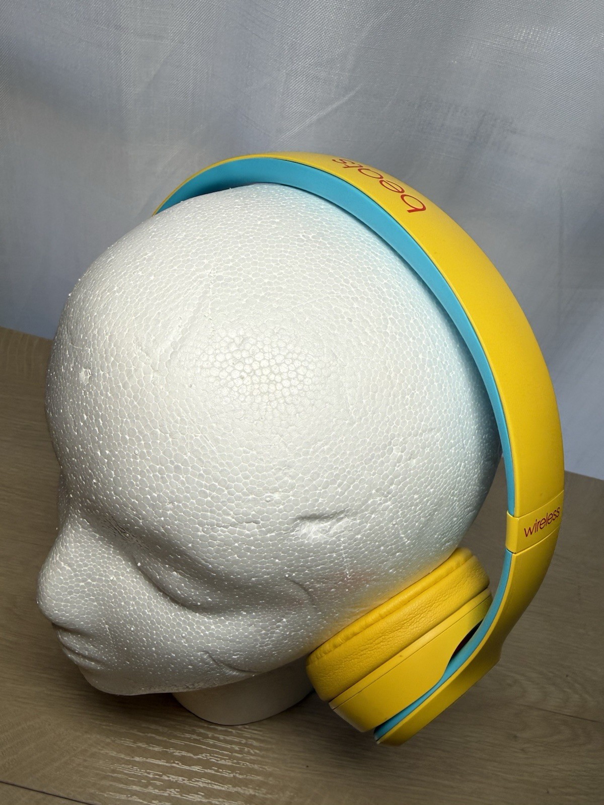Beats by Dr. Dre Beats Solo3 Wireless On-Ear Headphones Yellow Blue Read!