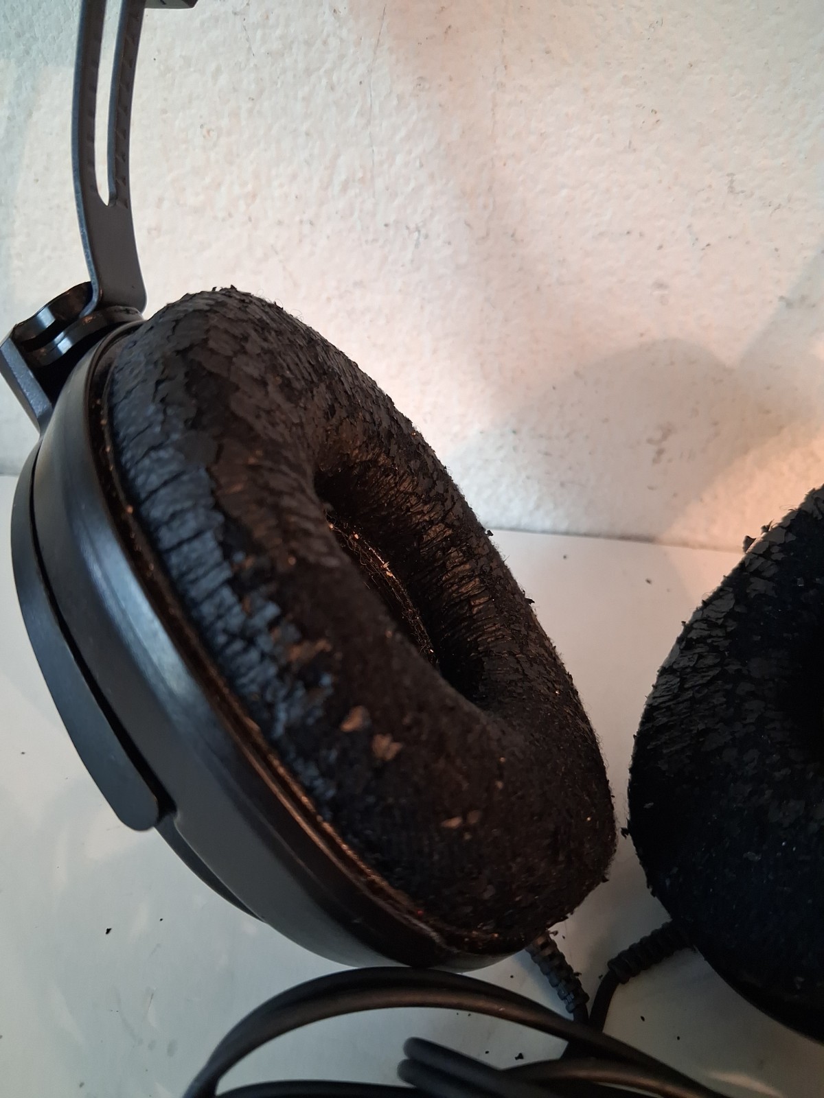 Vintage Optimus LV-20 Black In-Line Volume Control Headphones