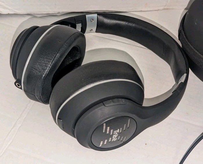 Tribirt XFree Tune IC-BTH70 Wireless Noise Cancelling Headphones