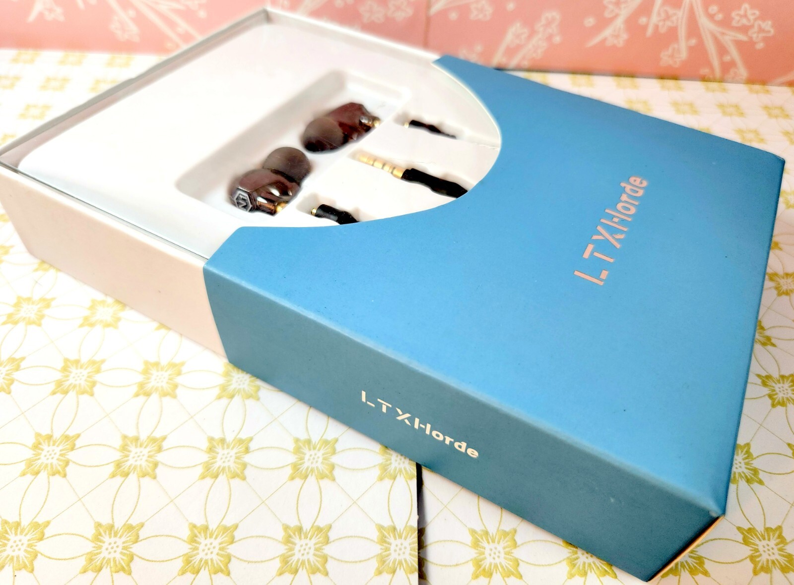 LTXHorde Earbuds Ergonomics Wired Headphones 3.5mm Plug (Transparent Black)