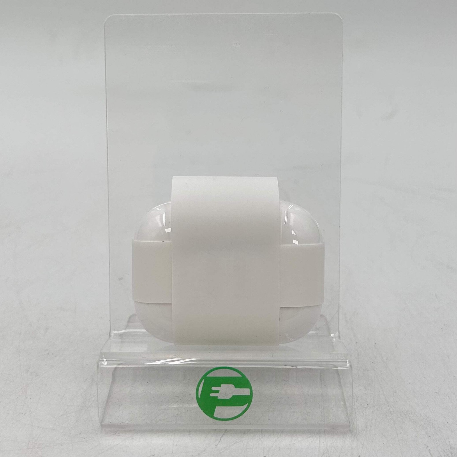 New Apple AirPods Pro 3rd Gen with MagSafe Charging Case MFHP4LL/A