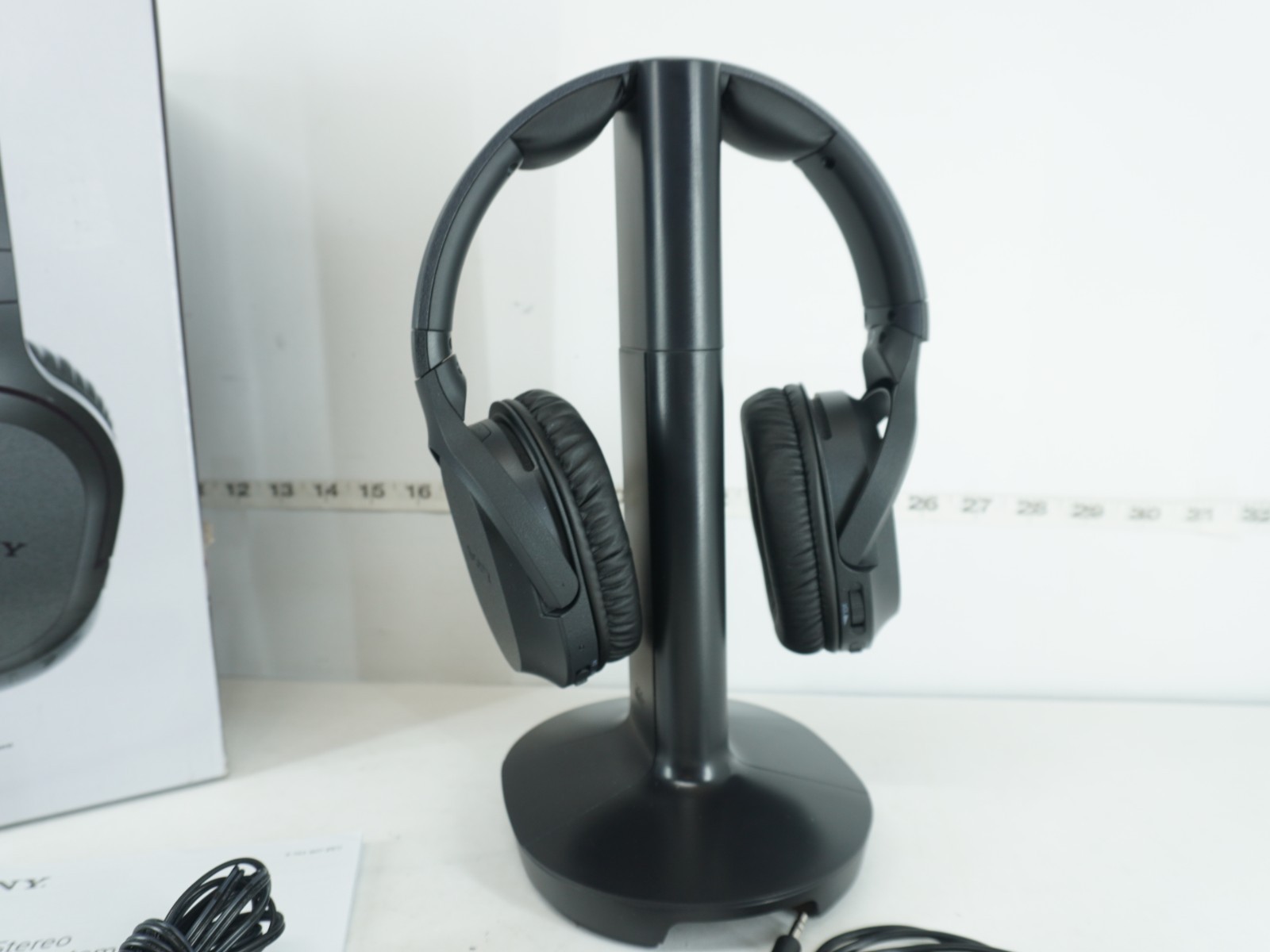 **SONY WH-RF400 WIRELESS HOME THEATER HEADPHONES – BLACK – NEW