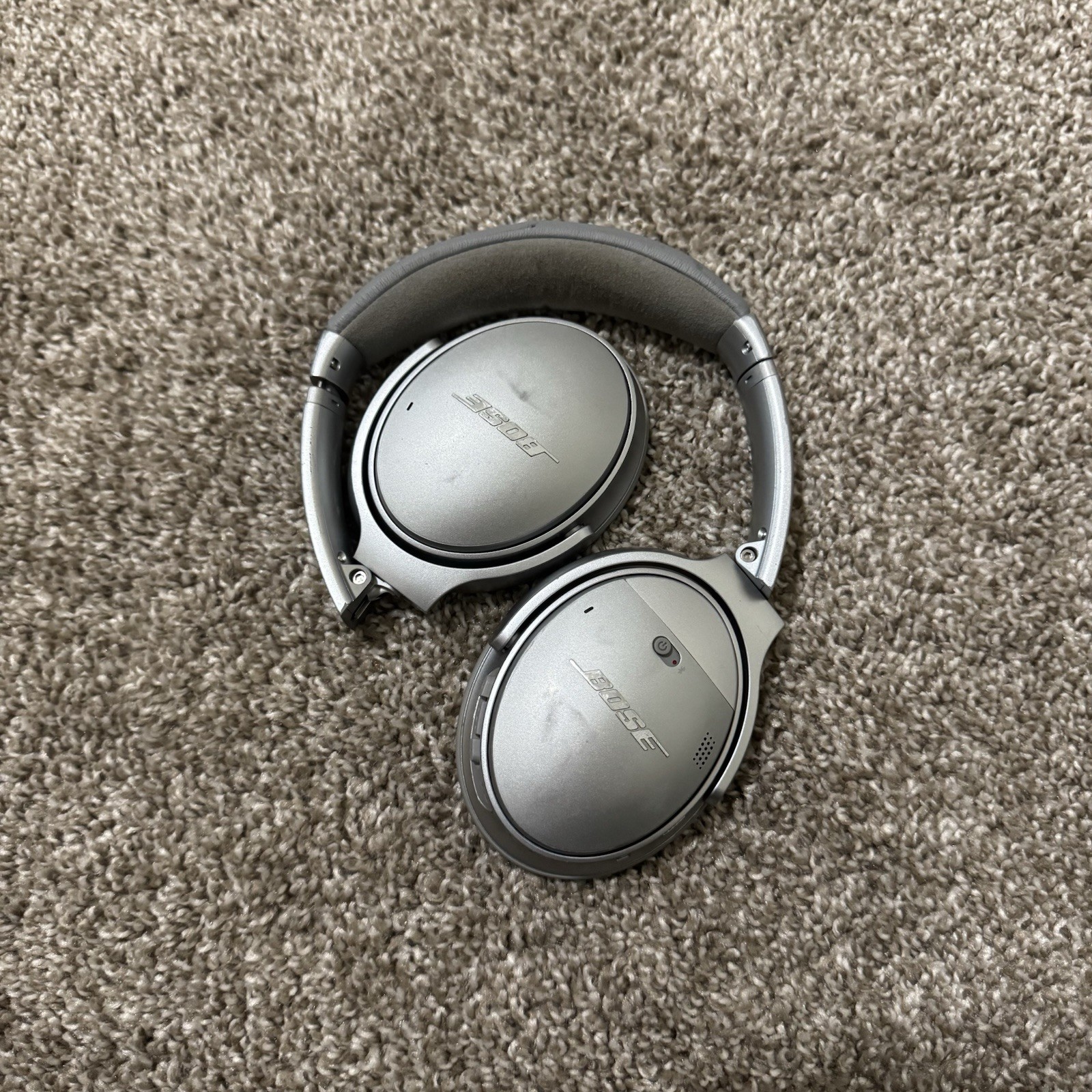Bose QuietComfort 35 QC35 Wireless Noise Cancelling Headphones Silver READ