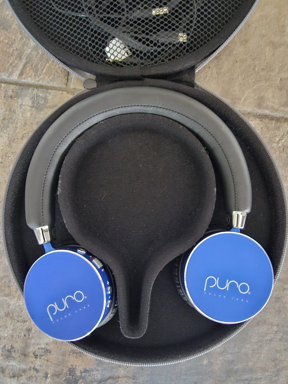 Puro Sound Labs Kids Headphones Volume-Limiting Blue & Black Adjustable Padded