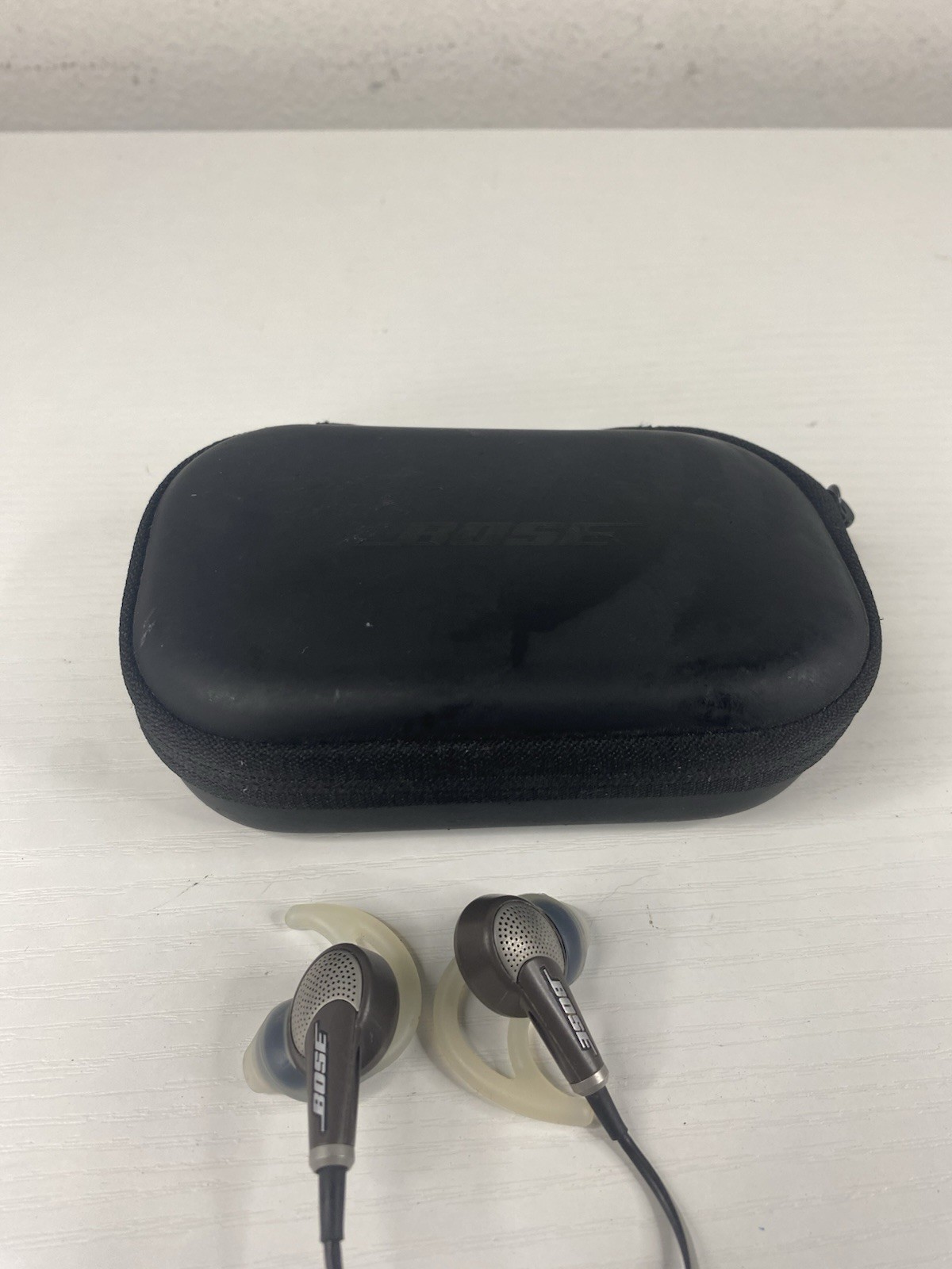 Bose QuietComfort 20 Noise Cancelling Wired Headphones QC20 Earbuds For IOS