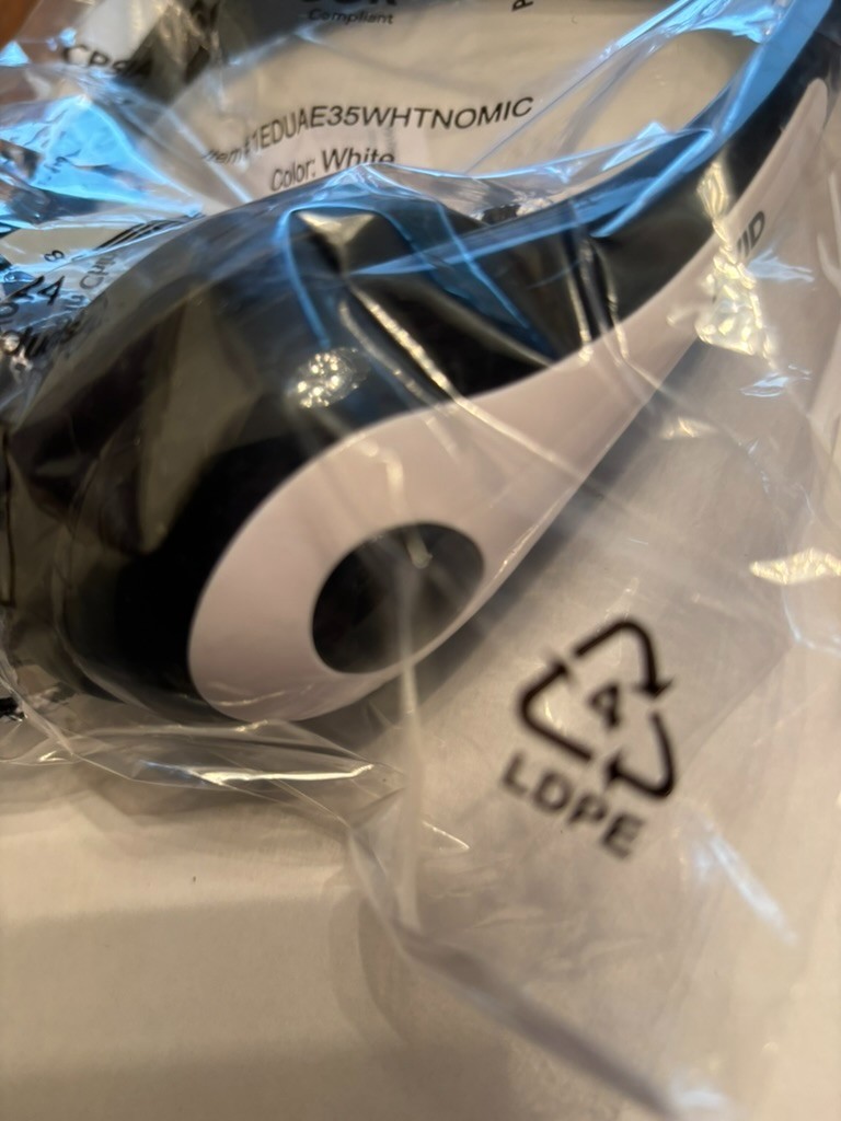 Headphones AVID, black and white, new in a sealed plastic bag, AE 35