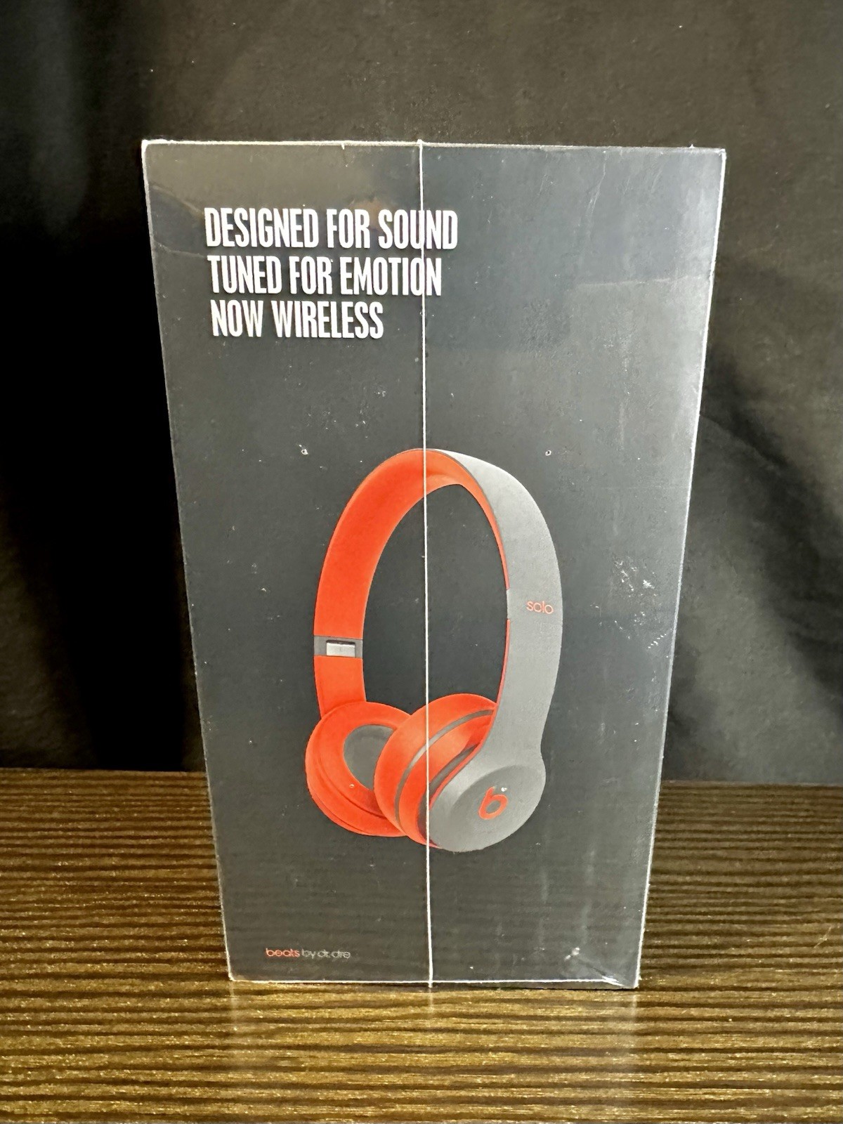 RARE NEW BEATS by Dr. Dre Solo 2 Wireless Headphones Active Collection Siren Red