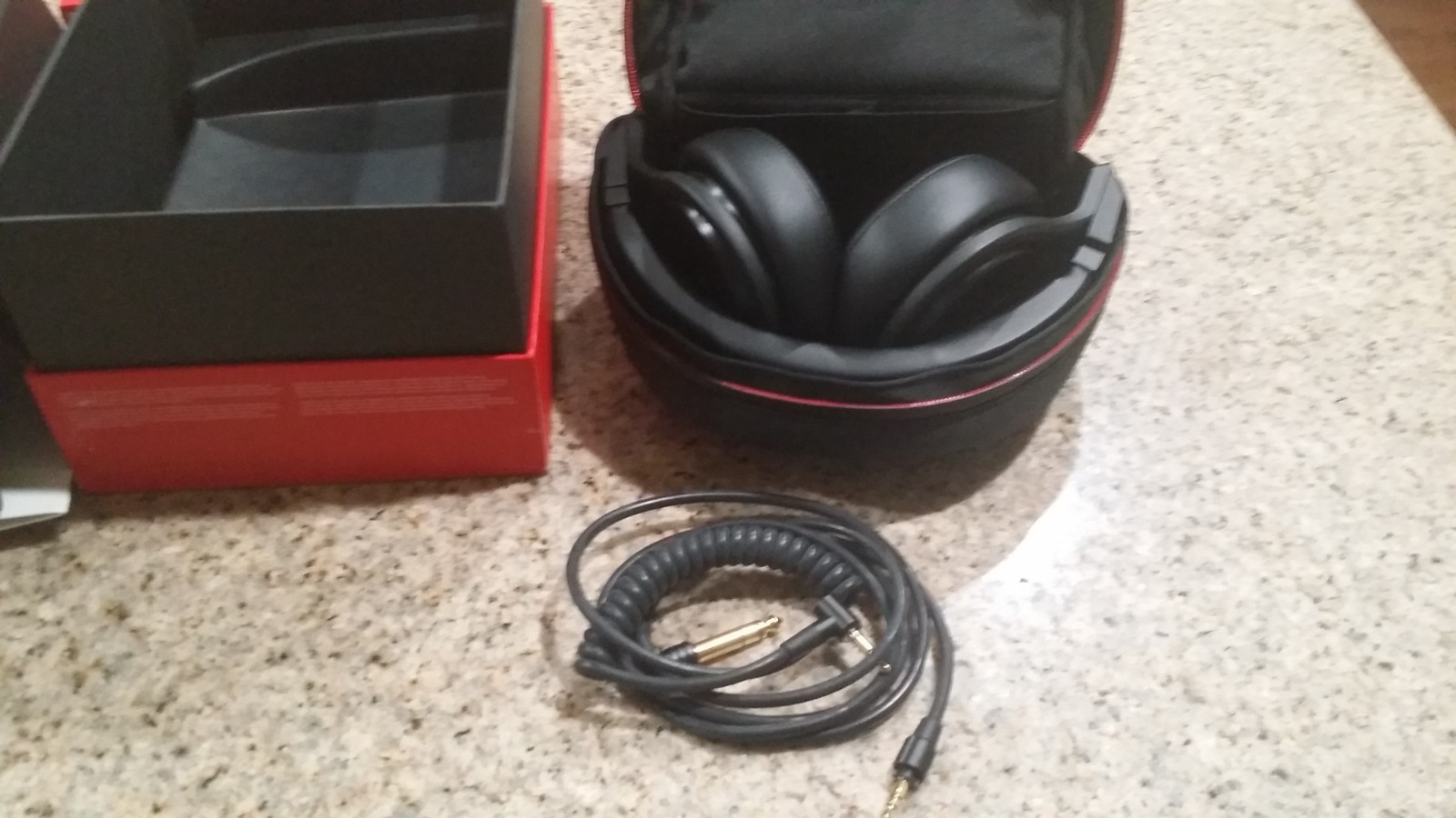 Beats by Dr. Dre Pro Beats Over the Ear Headphones Black color